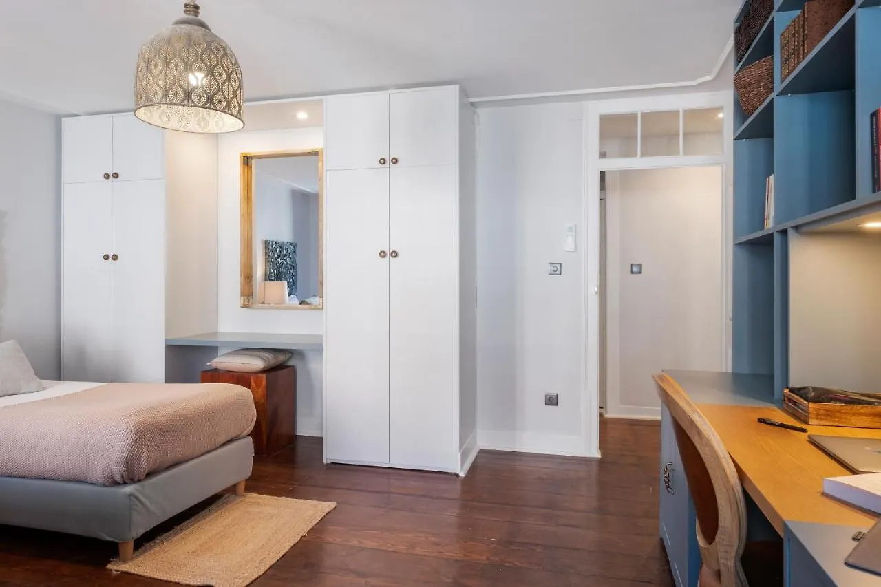 Апартаменты Bella Vista - Modern Classic In Heart Of City Лиссабон Португалия